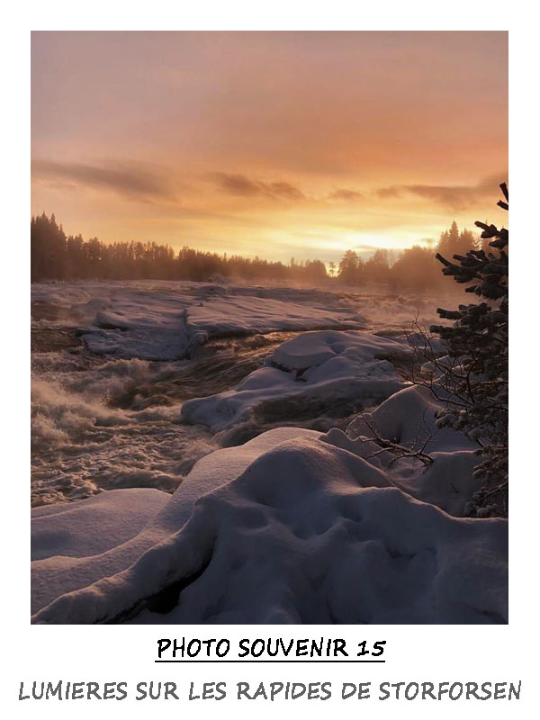 Lumière sur les rapides de Storforsen en Suède